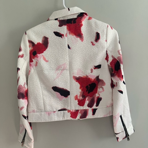 Philosophy Pink and White Blazer Elegant Suit Jacket - Picture 2 of 4